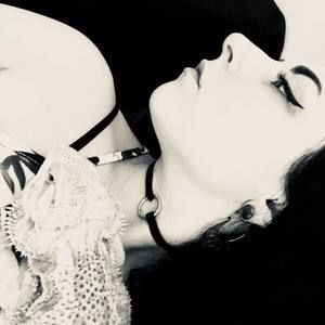 Meet your Posher, Lindsey